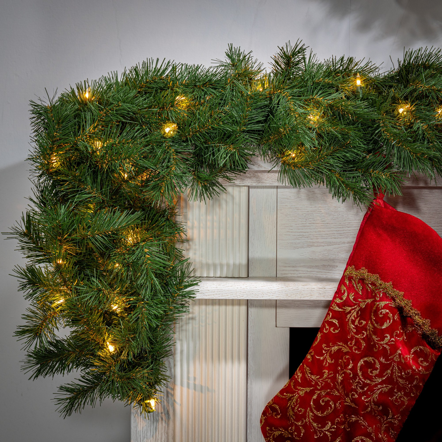 9'x14" Aspen Spruce Garland - LED Warm White Lights