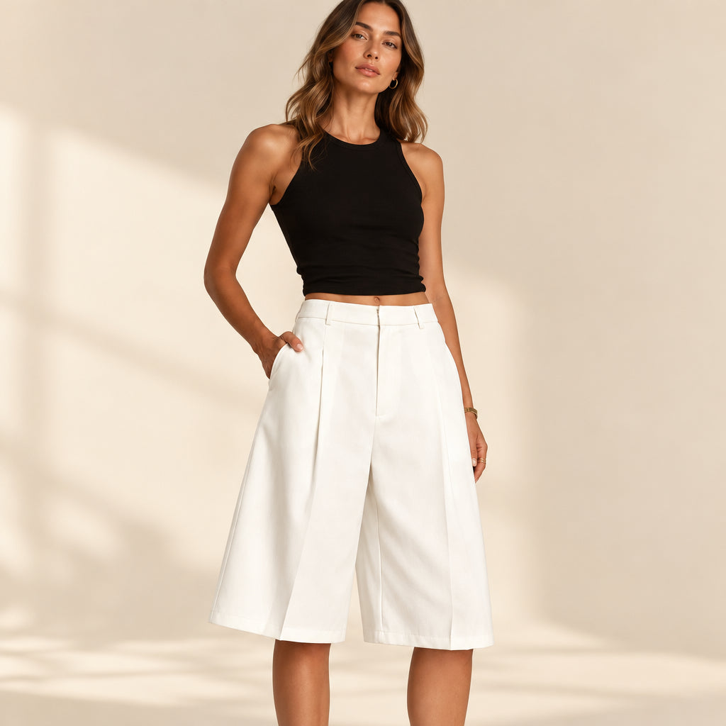 Women's Pleated Tailored Bermuda Shorts with Pockets