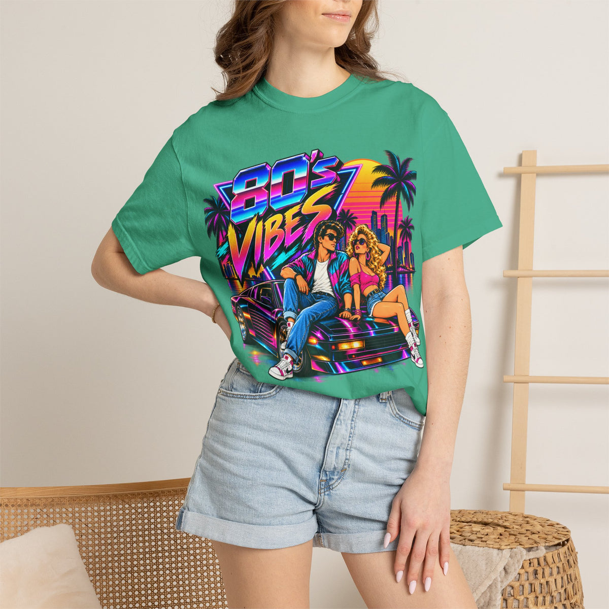 80s Vibes retro car scene T-shirt | neon palm sunset