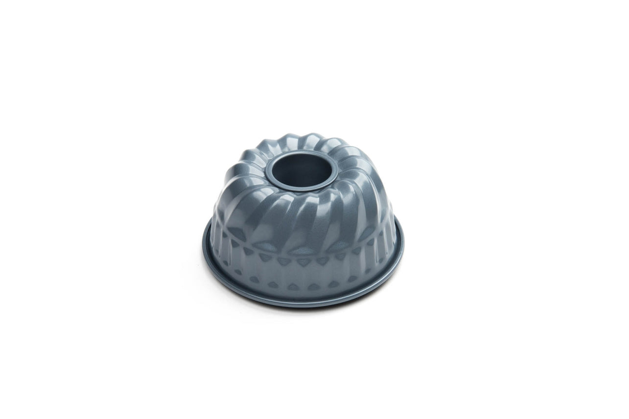 Non-Stick Mini Fluted Pan with Center Tube