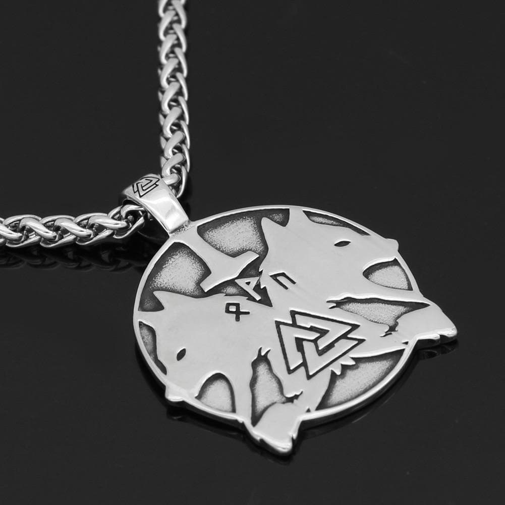 Viking Nordic Geri and Freki Odin’s Wolves Necklace